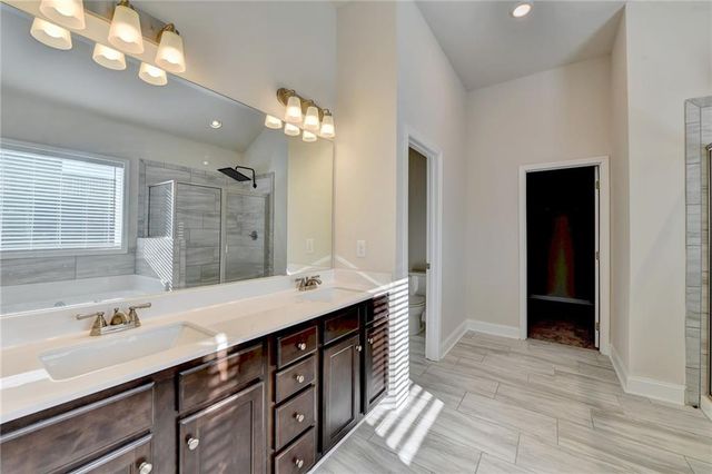 1622 Dover Creek Lane, Lawrenceville, GA 30045