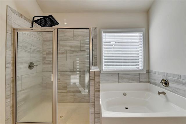 1622 Dover Creek Lane, Lawrenceville, GA 30045