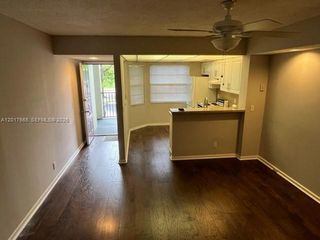 1300 SW 130th Ave 210F, Pembroke Pines, FL 33027