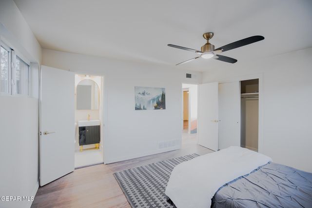 3405 VOLCANIC Avenue, El Paso, TX 79904