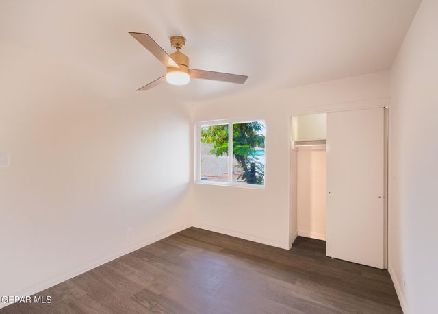 3405 VOLCANIC Avenue, El Paso, TX 79904