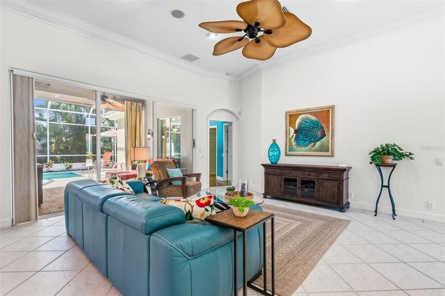 8762 52ND AVENUE E, Bradenton, FL 34211