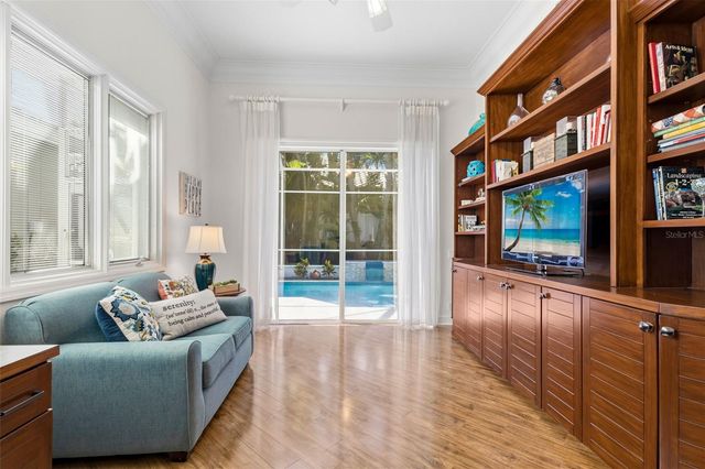8762 52ND AVENUE E, Bradenton, FL 34211