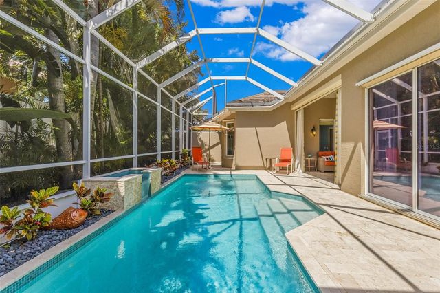 8762 52ND AVENUE E, Bradenton, FL 34211