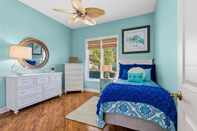8762 52ND AVENUE E, Bradenton, FL 34211