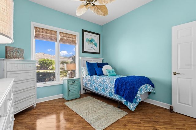 8762 52ND AVENUE E, Bradenton, FL 34211