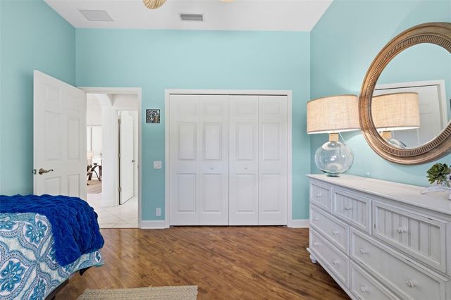 8762 52ND AVENUE E, Bradenton, FL 34211