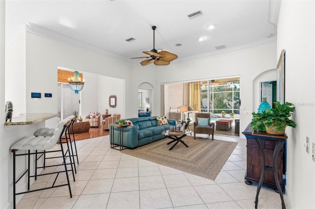 8762 52ND AVENUE E, Bradenton, FL 34211