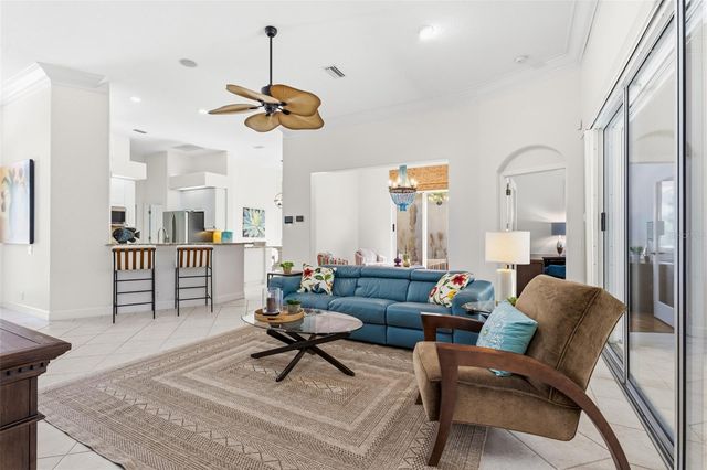 8762 52ND AVENUE E, Bradenton, FL 34211