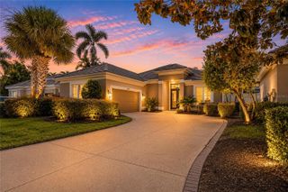 8762 52ND AVENUE E, Bradenton, FL 34211