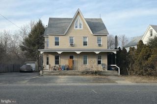 25-27-+ EAST AVE, Quinton, NJ 08079