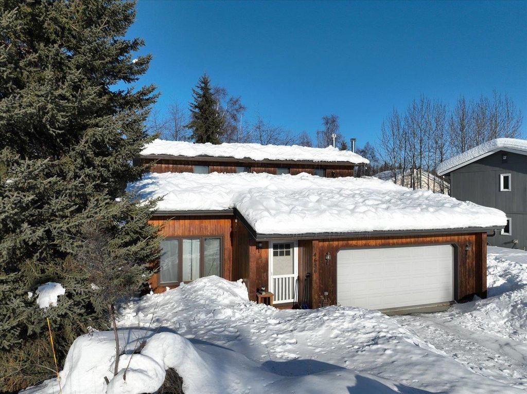 4656 PRINCETON DRIVE, Fairbanks, AK 99709