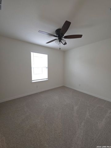 5031 Kayak Cove, Elmendorf, TX 78112