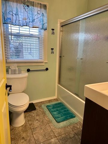 124 Shawmut Ave, New Bedford, MA 02740