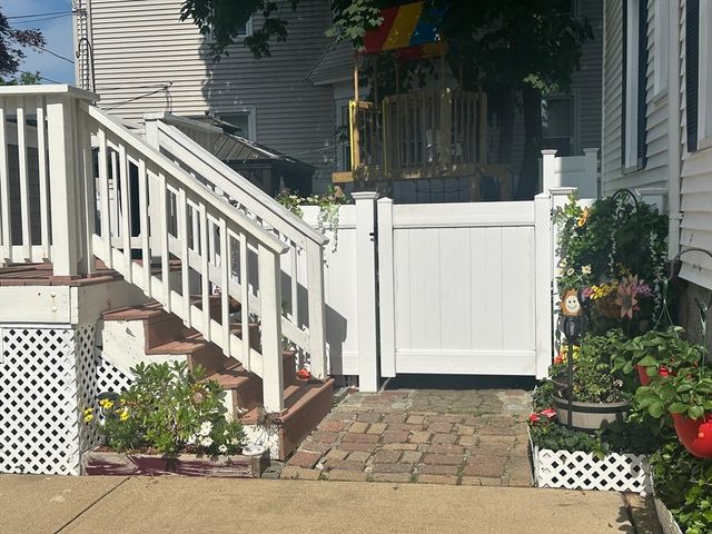 124 Shawmut Ave, New Bedford, MA 02740