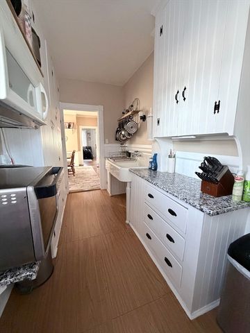 124 Shawmut Ave, New Bedford, MA 02740