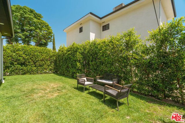 10744 Aqua Vista Street, Studio City (los Angeles), CA 91602