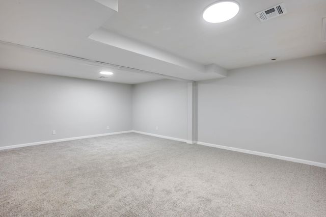 354 Apple Ln, Haysville, KS 67060