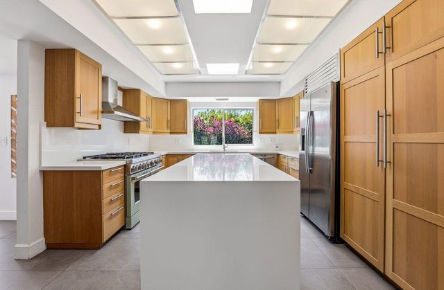 8101 E Del Timbre Drive, Scottsdale, AZ 85258