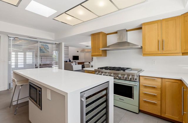 8101 E Del Timbre Drive, Scottsdale, AZ 85258