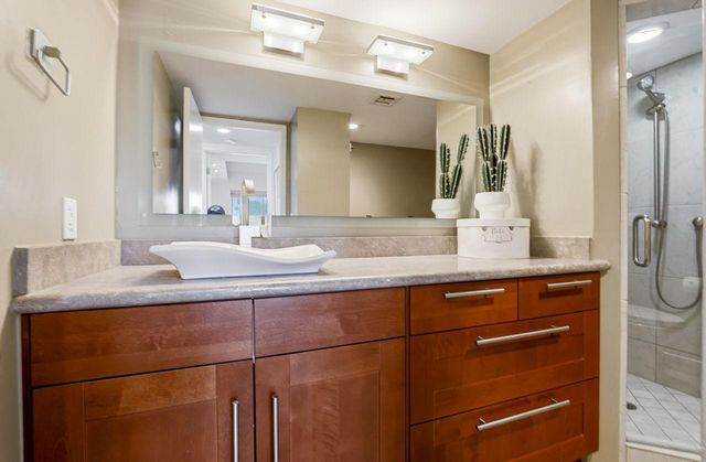 8101 E Del Timbre Drive, Scottsdale, AZ 85258