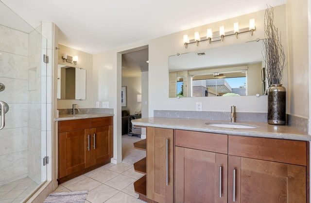 8101 E Del Timbre Drive, Scottsdale, AZ 85258