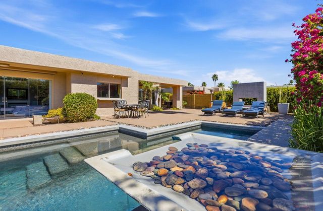 8101 E Del Timbre Drive, Scottsdale, AZ 85258