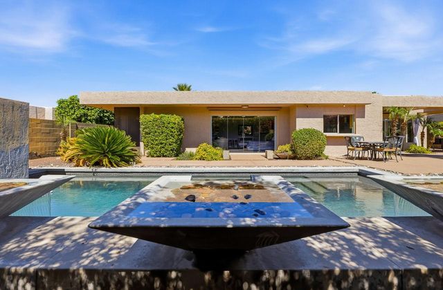 8101 E Del Timbre Drive, Scottsdale, AZ 85258