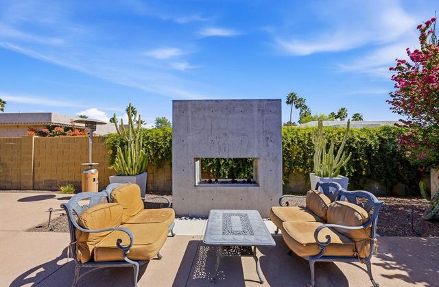 8101 E Del Timbre Drive, Scottsdale, AZ 85258