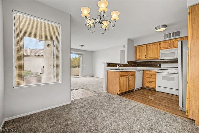5710 East Tropicana Avenue 2135, Las Vegas, NV 89122