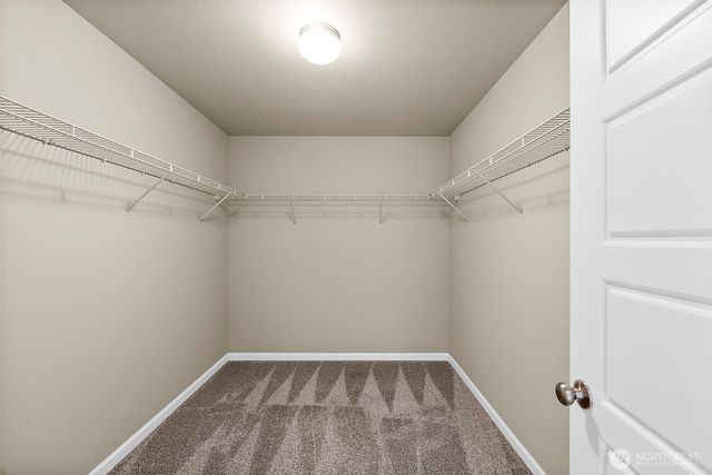 9972 Jackson Street SE, Yelm, WA 98597