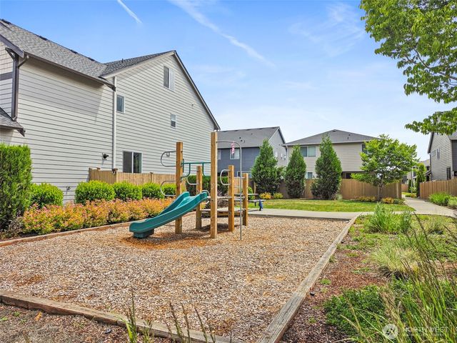 9972 Jackson Street SE, Yelm, WA 98597