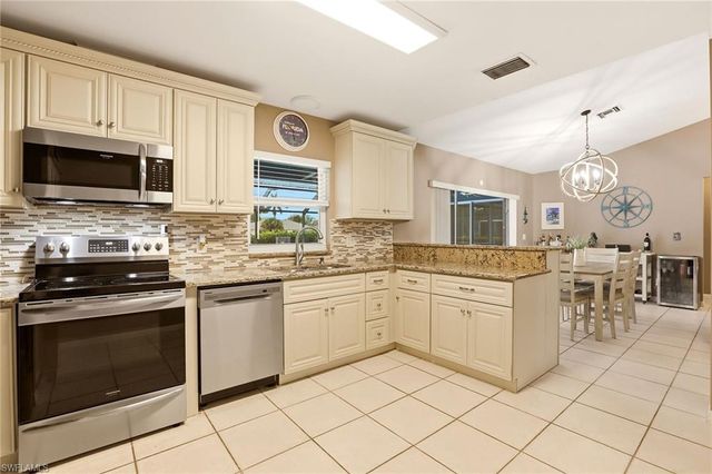 26626 Robin WAY, Bonita Springs, FL 34135