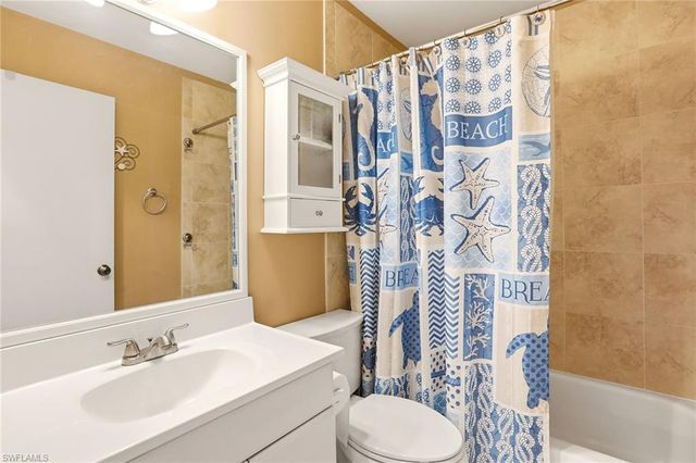 26626 Robin WAY, Bonita Springs, FL 34135