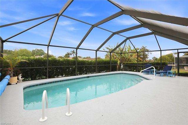 26626 Robin WAY, Bonita Springs, FL 34135