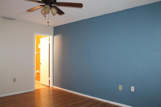 10800 US HIGHWAY 19 N 220, Pinellas Park, FL 33782