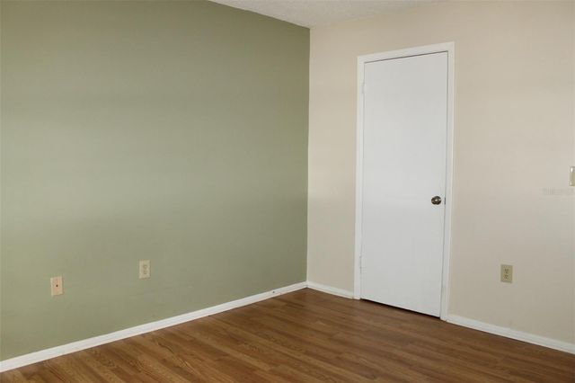 10800 US HIGHWAY 19 N 220, Pinellas Park, FL 33782