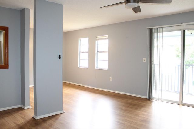 10800 US HIGHWAY 19 N 220, Pinellas Park, FL 33782