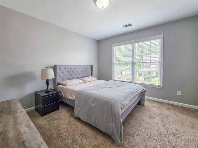 820 Arbor Way, Loganville, GA 30052