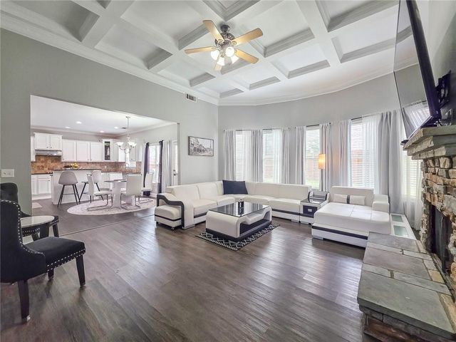 820 Arbor Way, Loganville, GA 30052