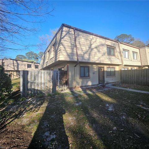 1632 Monterry PL, Newport News, VA 23608