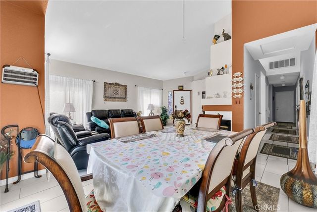 565 Berkshire, San Jacinto, CA 92583