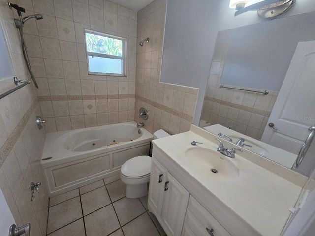 6804 S WALL STREET, Tampa, FL 33616