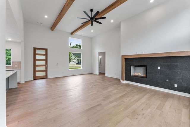 7 Grampian Drive, Bella Vista, AR 72715