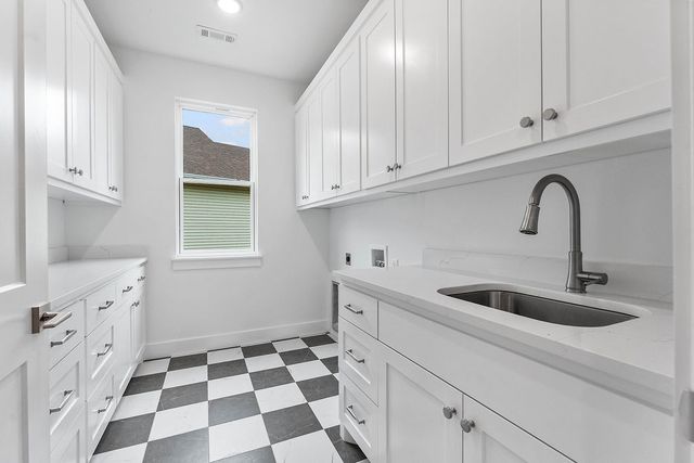 7 Grampian Drive, Bella Vista, AR 72715