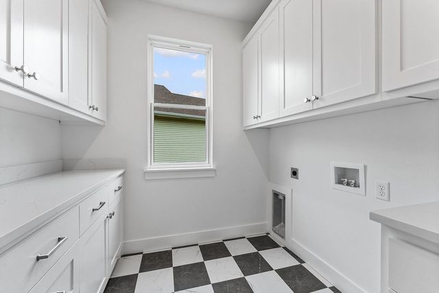 7 Grampian Drive, Bella Vista, AR 72715