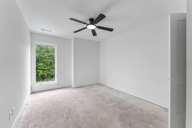 7 Grampian Drive, Bella Vista, AR 72715