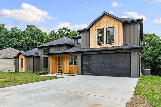 7 Grampian Drive, Bella Vista, AR 72715