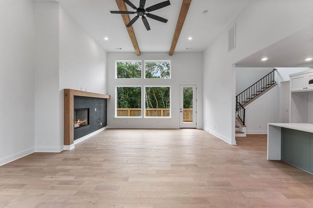 7 Grampian Drive, Bella Vista, AR 72715