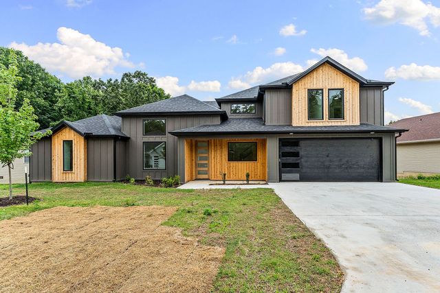 7 Grampian Drive, Bella Vista, AR 72715